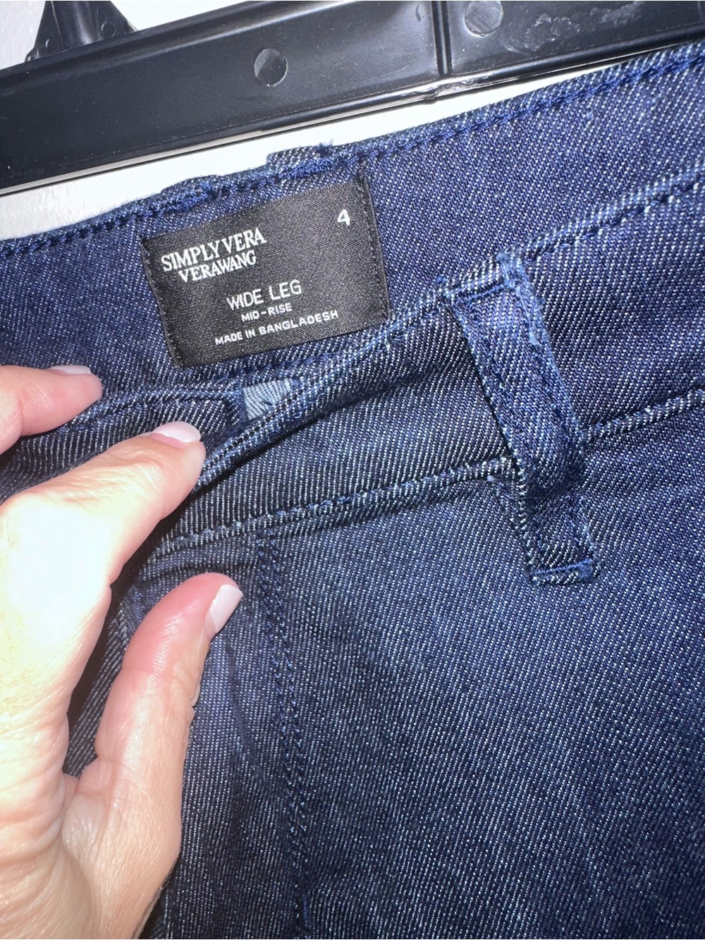 Simply Vera Vera Wang Wide Leg Mid-Rise Jeans in Dark Blue Denim